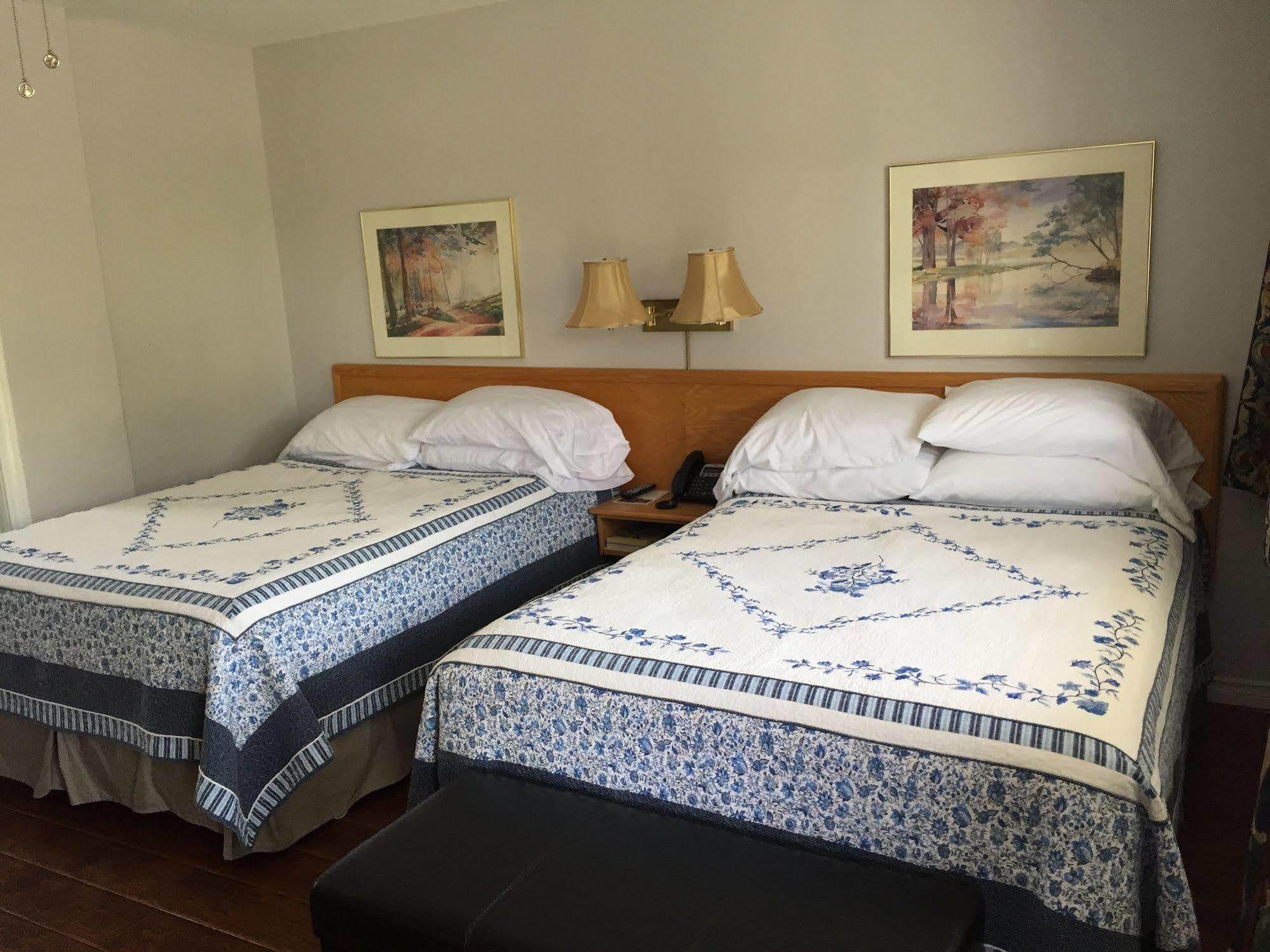 My Friends Inn Manitoulin Manitowaning Eksteriør billede